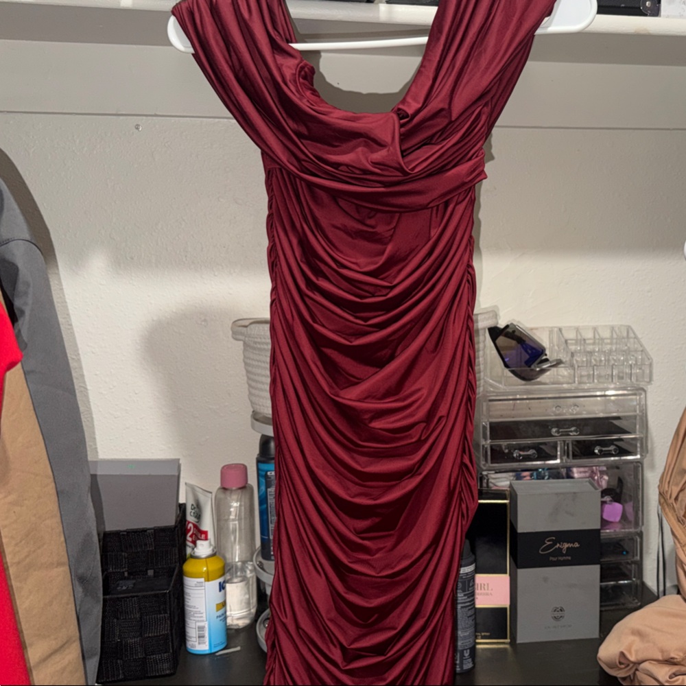 Elegant Burgundy Ruched Dress